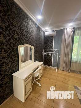 Дом 200м², 2-этажный, на длительный срок,