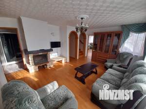 Дом 250м², 3-этажный, посуточно,