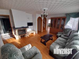 Дом 250м², 3-этажный, посуточно,