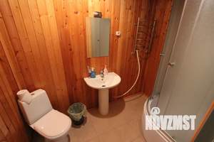 Дом 250м², 3-этажный, посуточно,