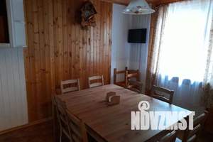 Дом 250м², 3-этажный, посуточно,