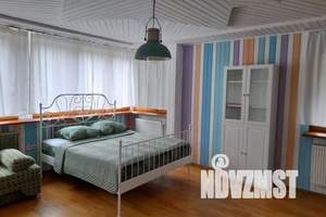 Дом 250м², 3-этажный, посуточно,