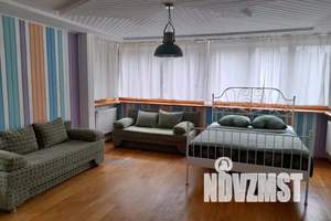 Дом 250м², 3-этажный, посуточно,