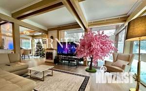 Дом 250м², 2-этажный, на длительный срок,