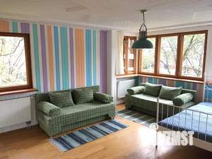 Дом 250м², 3-этажный, посуточно,