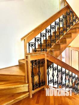 Таунхаус 203м², 3-этажный, участок 3 сот.