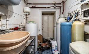 Дом 375м², 3-этажный, участок 12 сот.