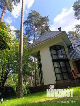 Дом 243м², 3-этажный, участок 12 сот.