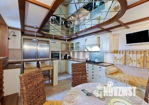 Таунхаус 260м², 3-этажный, участок 2 сот.