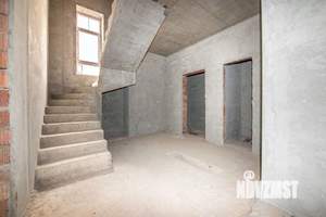 Таунхаус 216м², 3-этажный, участок 3 сот.