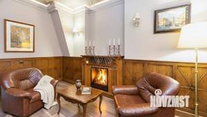 Таунхаус 395м², 4-этажный, участок 2 сот.