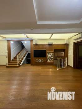 Таунхаус 260м², 3-этажный, участок 2 сот.