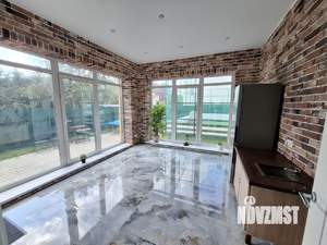 Дом 220м², 2-этажный, участок 8 сот.