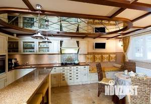 Таунхаус 260м², 3-этажный, участок 2 сот.