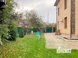 Дом 310м², 3-этажный, участок 8 сот.