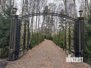 Коттедж 390м², 3-этажный, участок 10 сот.