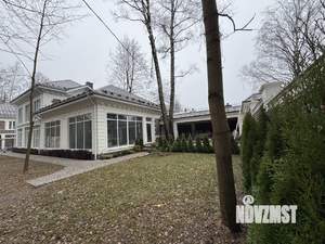 Коттедж 390м², 3-этажный, участок 10 сот.