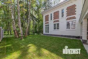 Коттедж 265м², 2-этажный, участок 12 сот.