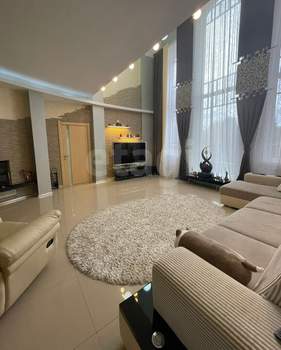 Дом 336м², 3-этажный, участок 7 сот.