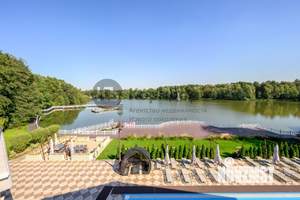 Дом 2160м², 3-этажный, участок 38 сот.