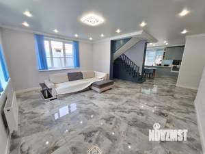 Дом 220м², 2-этажный, участок 8 сот.