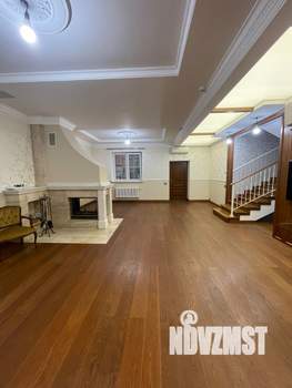 Таунхаус 260м², 3-этажный, участок 2 сот.