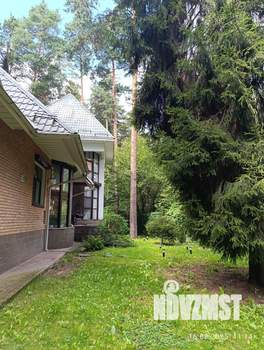 Дом 243м², 3-этажный, участок 12 сот.