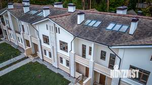 Таунхаус 216м², 3-этажный, участок 3 сот.