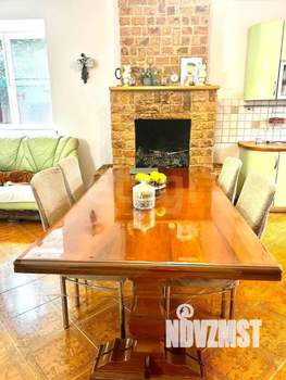 Таунхаус 203м², 3-этажный, участок 3 сот.