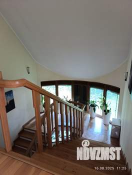 Дом 243м², 3-этажный, участок 12 сот.