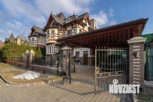 Коттедж 360м², 3-этажный, на длительный срок, 