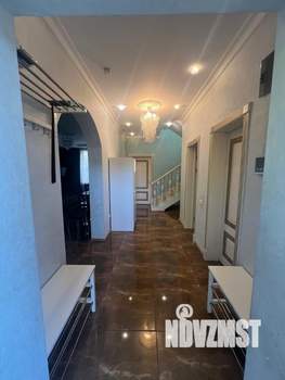 Дом 200м², 2-этажный, на длительный срок, 