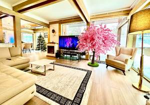 Дом 250м², 2-этажный, на длительный срок, 