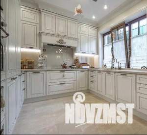 Таунхаус 367м², 3-этажный, на длительный срок, 