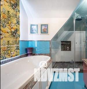 Таунхаус 367м², 3-этажный, на длительный срок, 