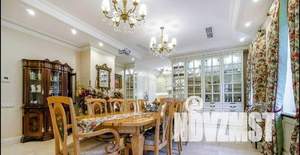 Таунхаус 367м², 3-этажный, на длительный срок, 