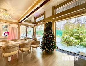 Дом 250м², 2-этажный, на длительный срок, 