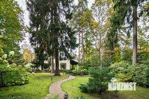 Дом 337м², 3-этажный, на длительный срок, 