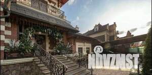 Таунхаус 367м², 3-этажный, на длительный срок, 