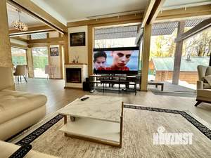 Дом 250м&sup2;, 2-этажный, посуточно, 