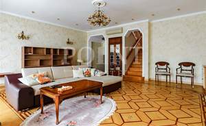 Дом 300м², 2-этажный, на длительный срок, 