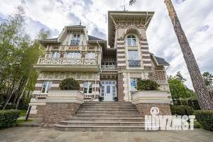Дом 580м², 3-этажный, участок 31 сот.  