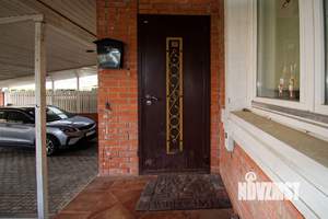 Таунхаус 220м², 3-этажный, участок 3 сот.  