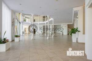 Коттедж 2160м², 3-этажный, участок 38 сот.  