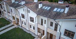 Дом 216м², 3-этажный, участок 3 сот.  