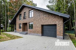 Коттедж 300м², 2-этажный, участок 14 сот.  