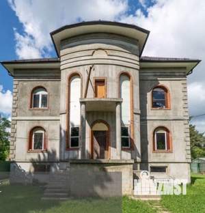 Дом 420м², 3-этажный, участок 20 сот.  