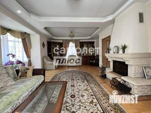 Дом 227м², 3-этажный, участок 25 сот.  