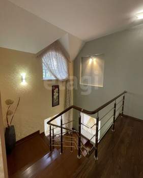 Дом 336м², 3-этажный, участок 7 сот.  