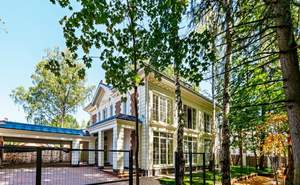 Дом 285м², 2-этажный, участок 14 сот.  